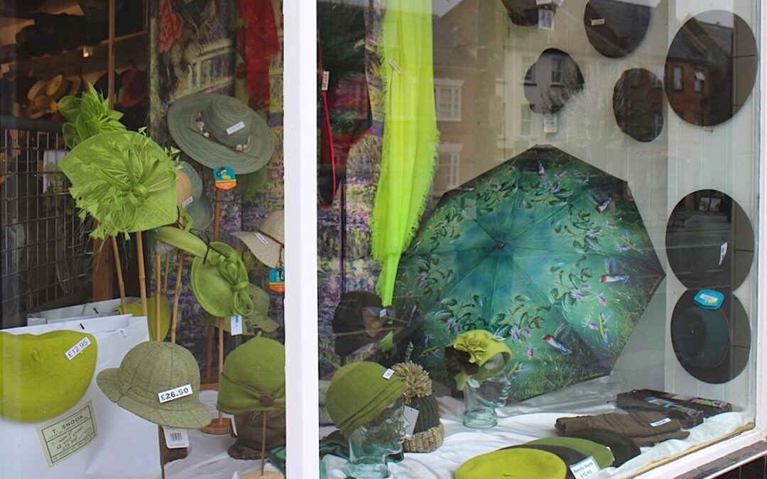 green Snooks no.30 window