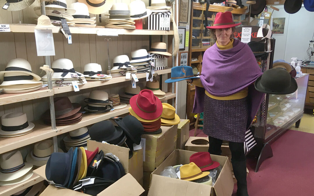 Indianas, stingy-brim trilbies, bowlers, Italian caps